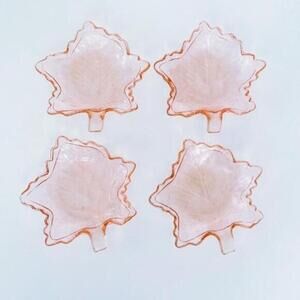 Vintage Maple Leaf Pink Depression Glass Dessert / Trinket Dishes​